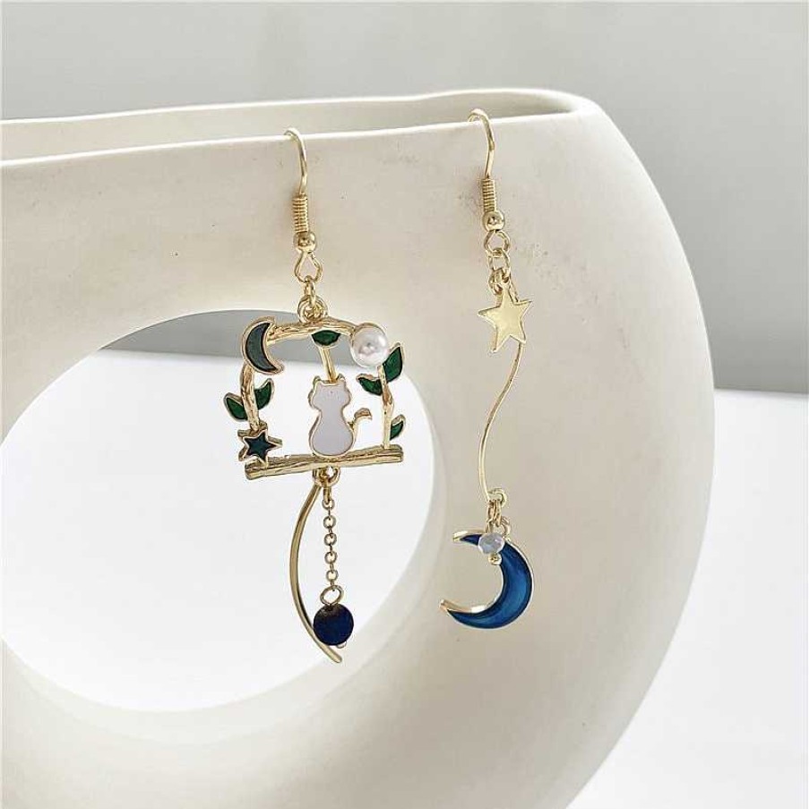 Accessories Kawaii Therapy | Kawaii Starry Moon Crescent Cat Earrings Limited Edition