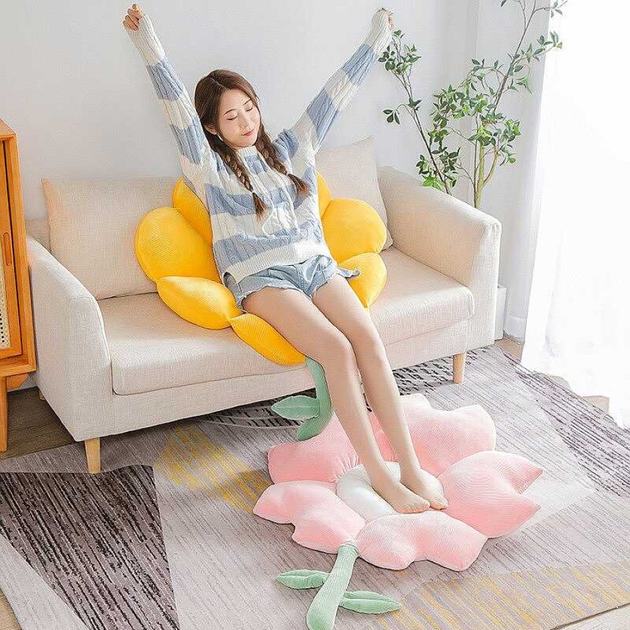 Plushies Kawaii Therapy | Kawaii Maple Flower Seat Cushion Limited Edition